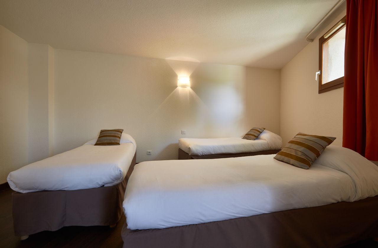 Logis Des Trois Massifs Hotel Claix  Exterior foto